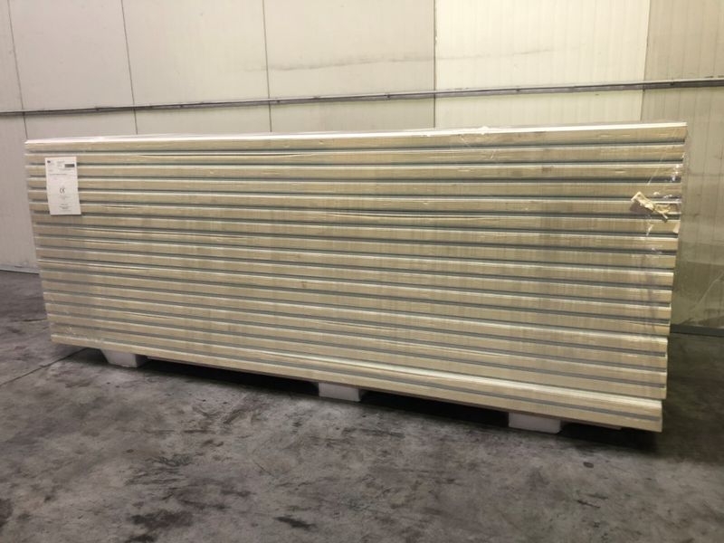 Panneaux sandwich 60 mm 19 longueurs 3000 mm (NCND600256)