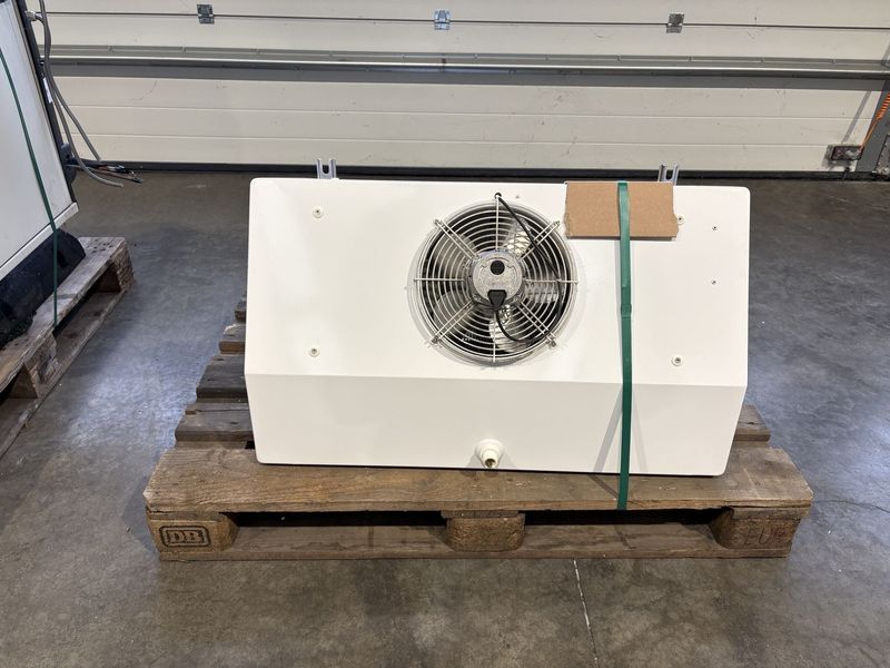 Chambre avec sol Minibox dim int 2100 x 2100 x 2020 (Avec équipement froid) (NCO15) OCCASION