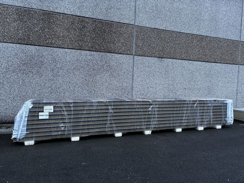 Panneaux sandwich FC Laine de roche 100 mm 3 longueurs 6610 + 3 x 6770 + 3 x 6840 mm (NCS112498)