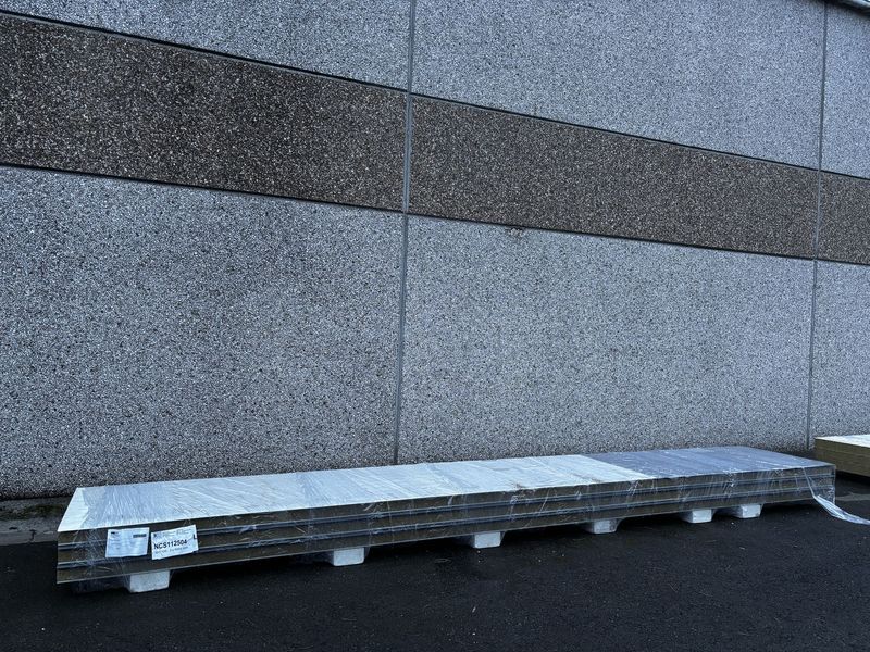 Panneaux sandwich FC Laine de roche 100 mm 3 longueurs 6000 mm (NCS112504)