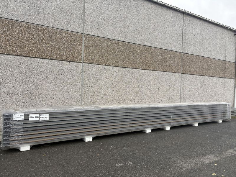 Panneaux de toiture DAK4 ECO 60 mm RAL 7016 - 9 longueurs 9700 mm (NCS112620)