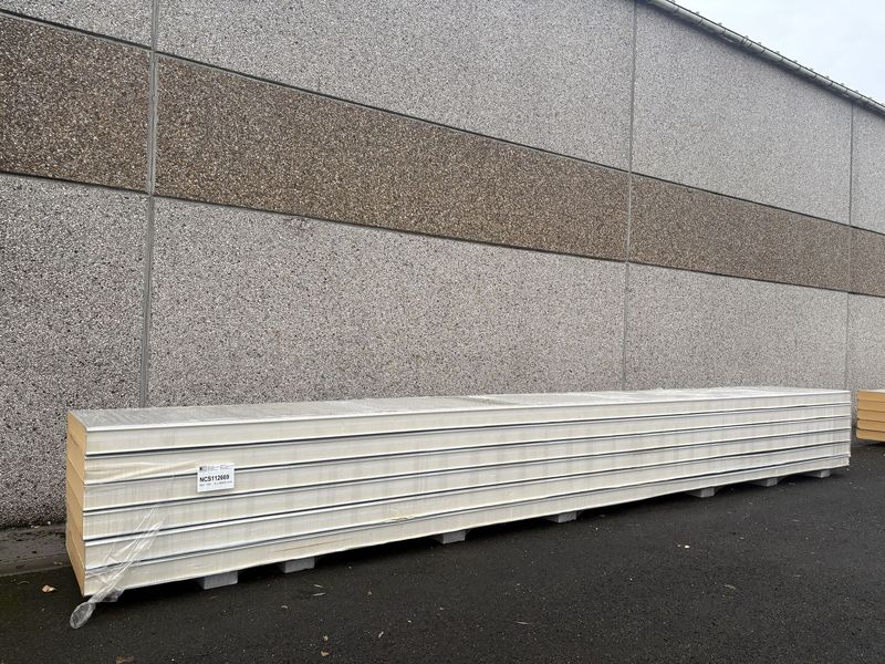 Panneaux isolants 150 mm 6 longueurs 8000 mm (NCS112669)