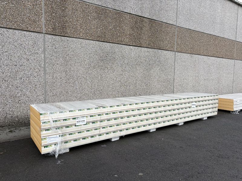 Panneaux sandwich 150 mm 5 longueurs 6000 mm (NCS112708)