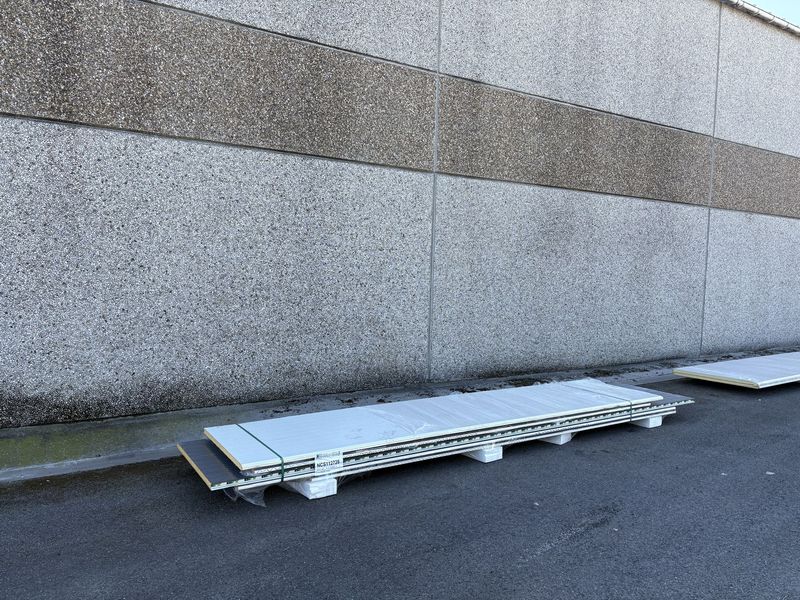 Panneaux isolants 40 mm 4 x 4000 + 1 x 5000 mm (NCS112728)