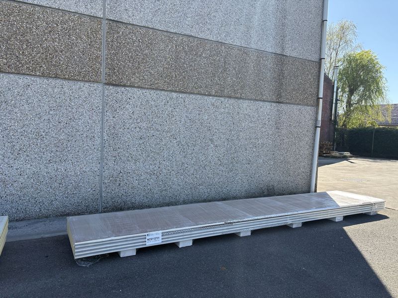 Panneaux isolants 40 mm 5 longueurs 6000 mm (NCS112731)