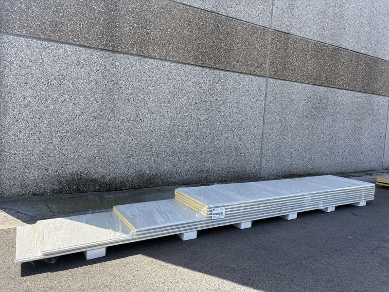 Panneaux isolants 40 mm 4 x 4000 + 2 x 5000 + 2 x 5950 mm (NCS112765)