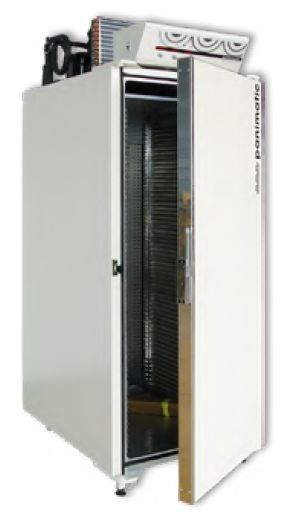 Armoire de fermentation M porte pleine pour grilles 600x800